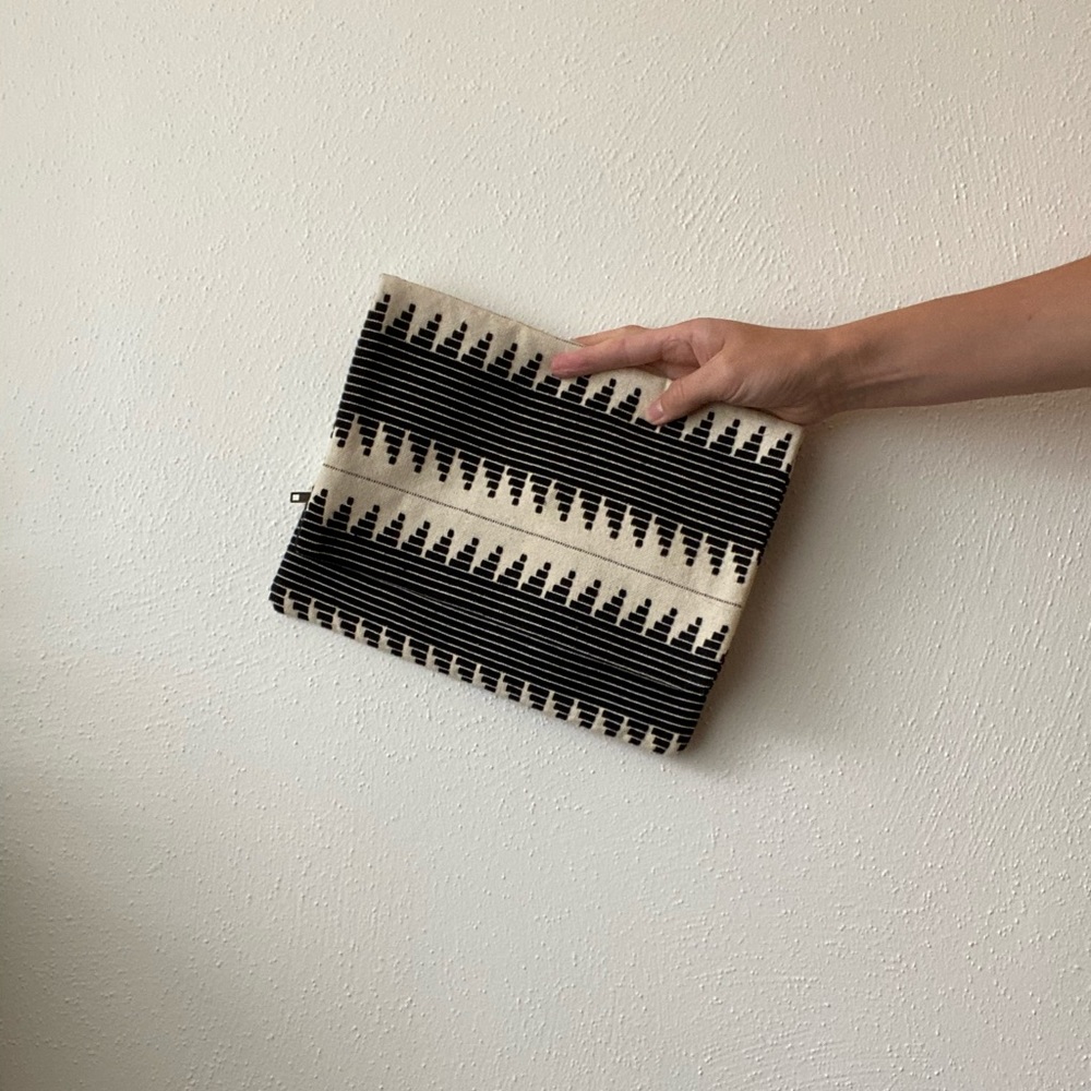 ICHI Clutch Purse